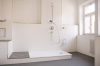 DREIZLER - Erstbezug nach Sanierung! 3-Zimmer-Etagenwohnung im Stadtzentrum - Badezimmer