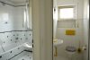 DREIZLER - Gepflegte 4-Zimmer-Wohnung mit Balkon in Wiggenhausen - Badezimmer_WC